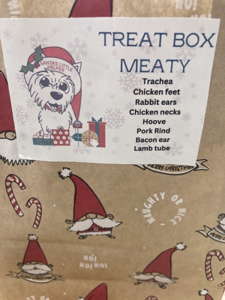 Christmas Meaty Gift Bag For Dogs